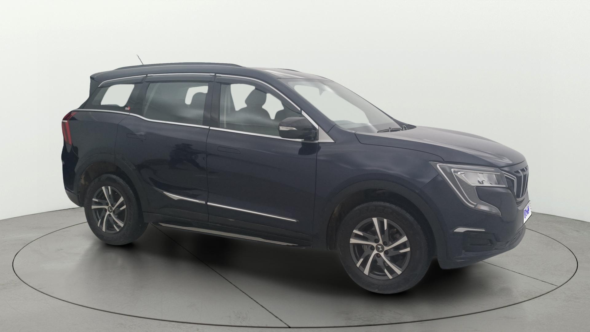 Used 2022 Mahindra XUV700 Used 2022 Mahindra XUV700