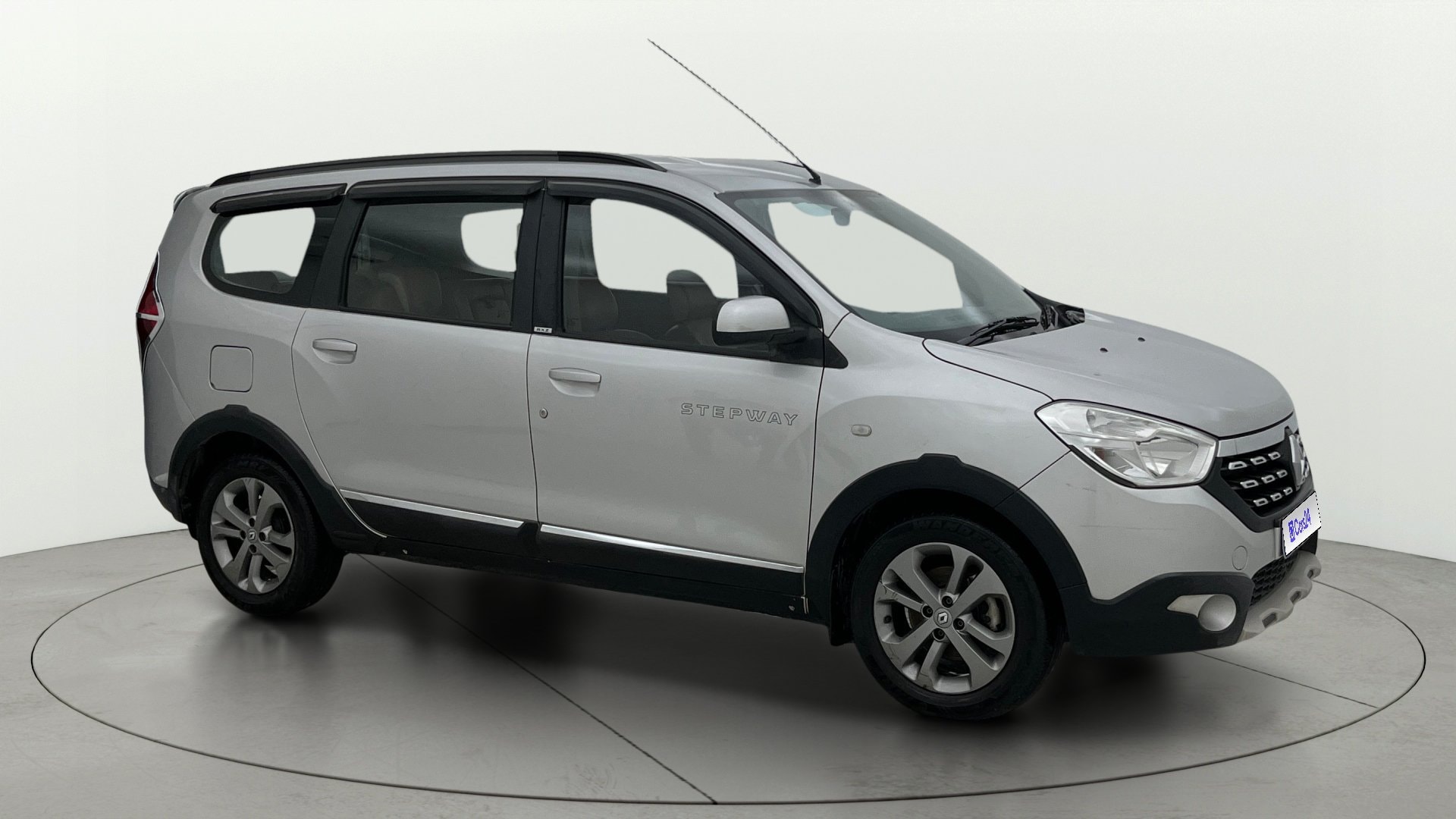 Used 2017 Renault Lodgy Used 2017 Renault Lodgy