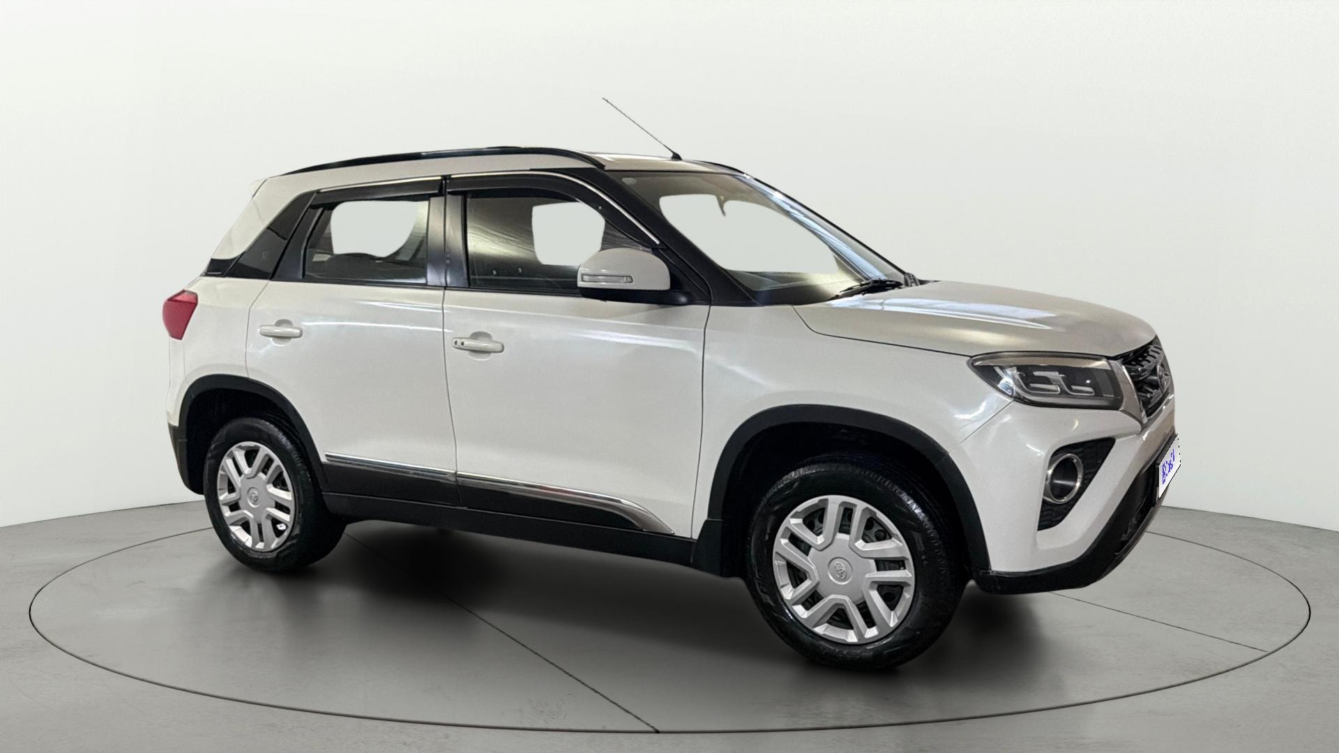 View 2022 Toyota Urban Cruiser Mid MT Image 36 Used 2022 Toyota Urban Cruiser Mid MT Image 36