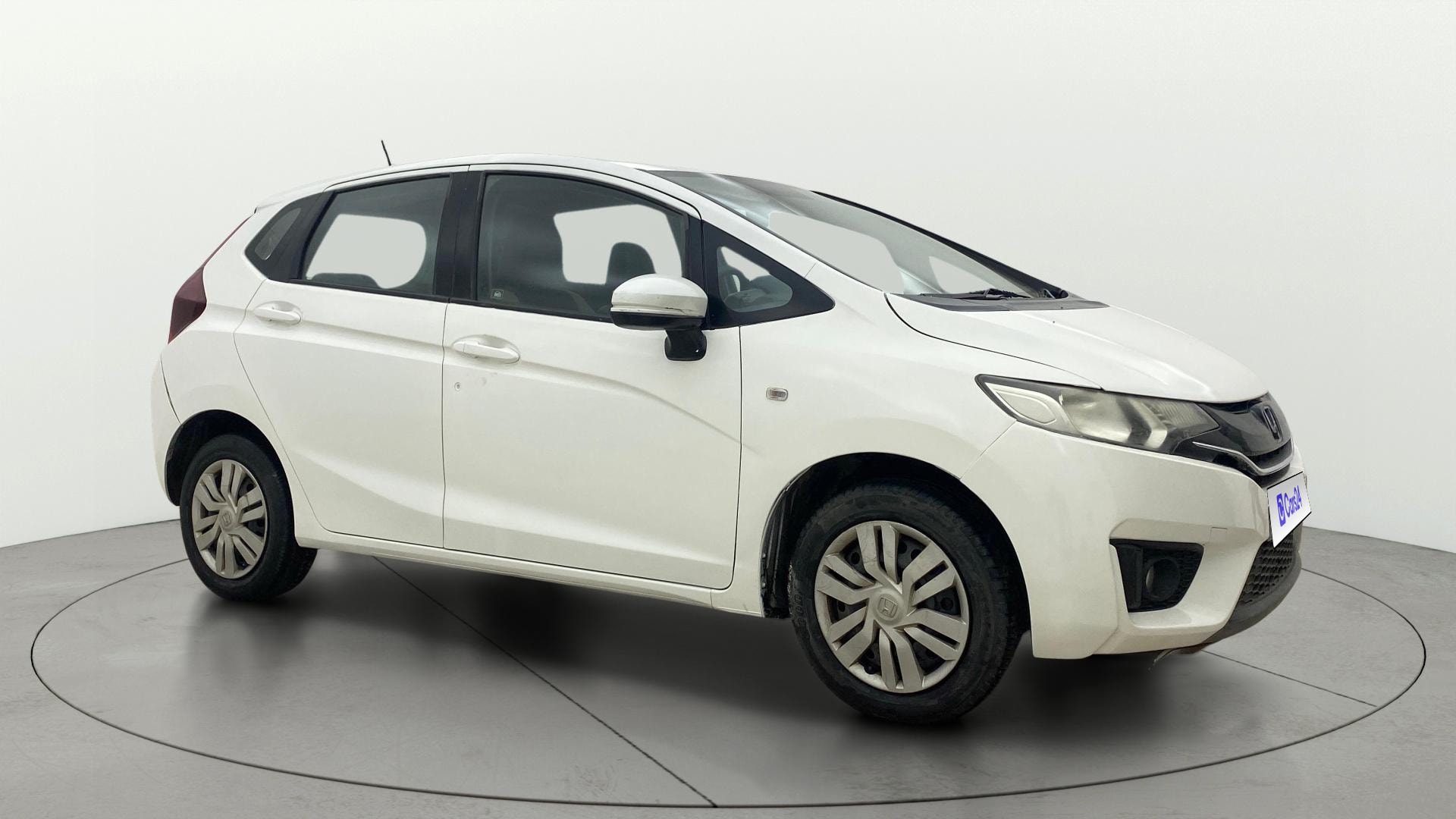 View 2016 Honda Jazz E MT Diesel Image 13 Used 2016 Honda Jazz E MT Diesel Image 13