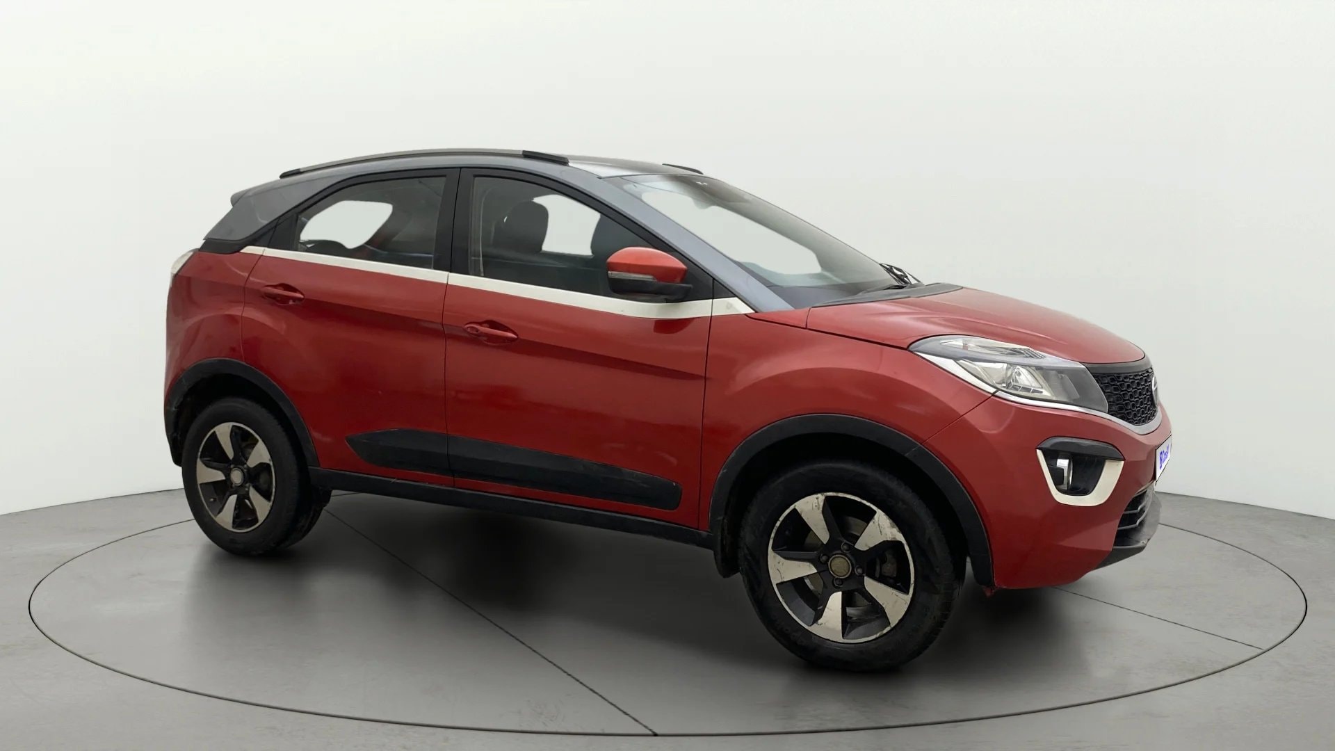 View 2017 Tata Nexon XZ Plus Diesel Image 37 Used 2017 Tata Nexon XZ Plus Diesel Image 37