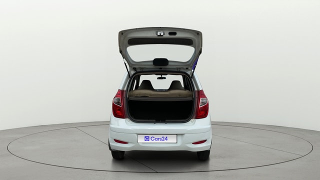 View Hyundai i10 Image 16 Used Hyundai i10 Image 16