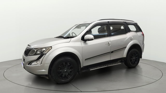 View Mahindra XUV500 Image 23 Used Mahindra XUV500 Image 23