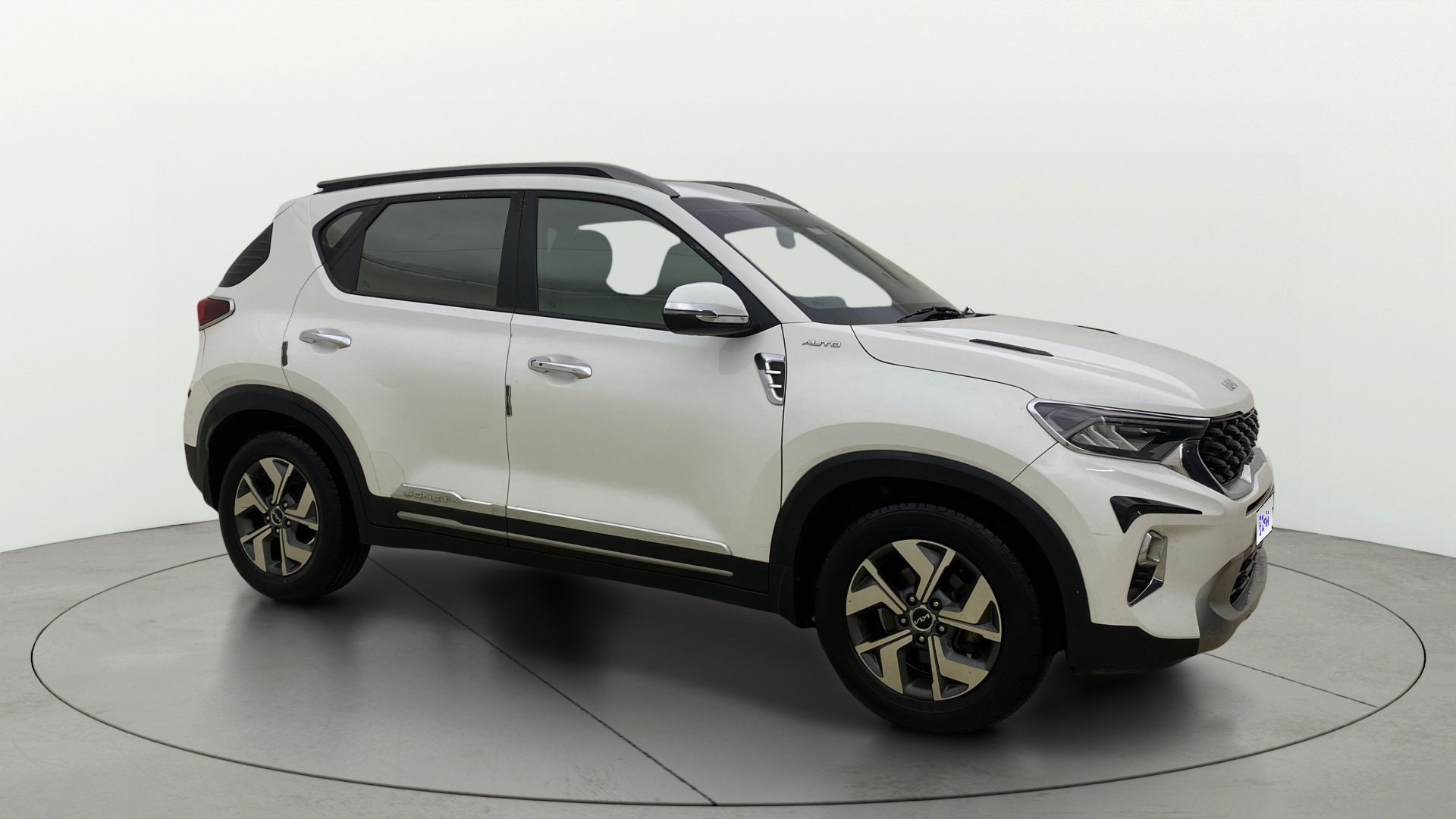 View 2022 Kia Sonet HTX AT Diesel Image 23 Used 2022 Kia Sonet HTX AT Diesel Image 23