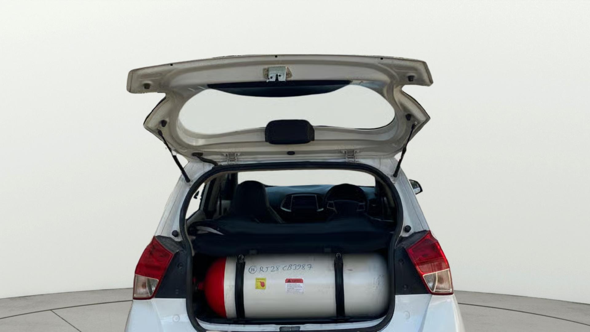 View 2021 Hyundai New Santro D-Lite Petrol Image 16 Used 2021 Hyundai New Santro D-Lite Petrol Image 16