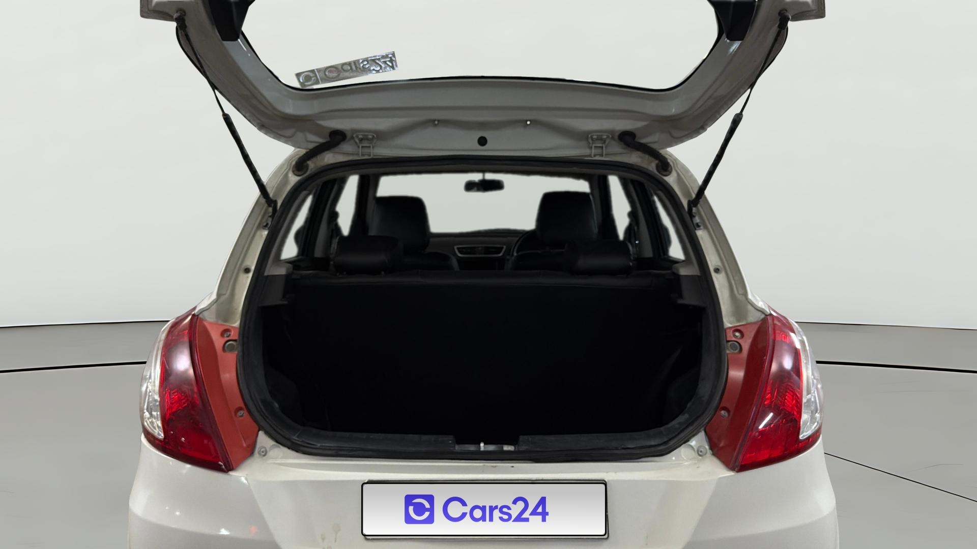 View 2014 Maruti Suzuki 1000 Base Variant Image 36 Used 2014 Maruti Suzuki 1000 Base Variant Image 36