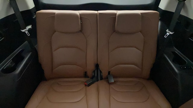 View MG Hector Plus Image 10 Used MG Hector Plus Image 10