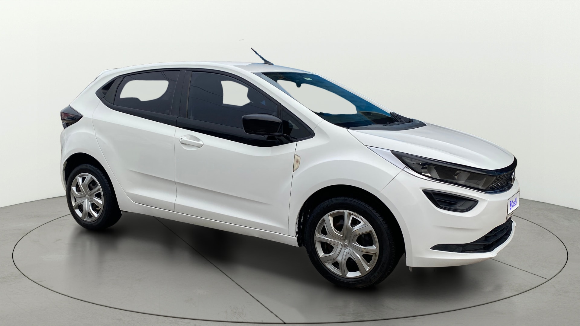 View 2021 Tata Altroz XM Plus Petrol Image 21 Used 2021 Tata Altroz XM Plus Petrol Image 21