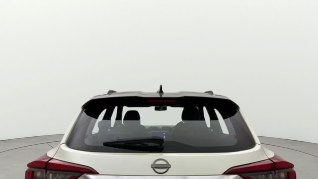 View Nissan Magnite Image 4 Used Nissan Magnite Image 4