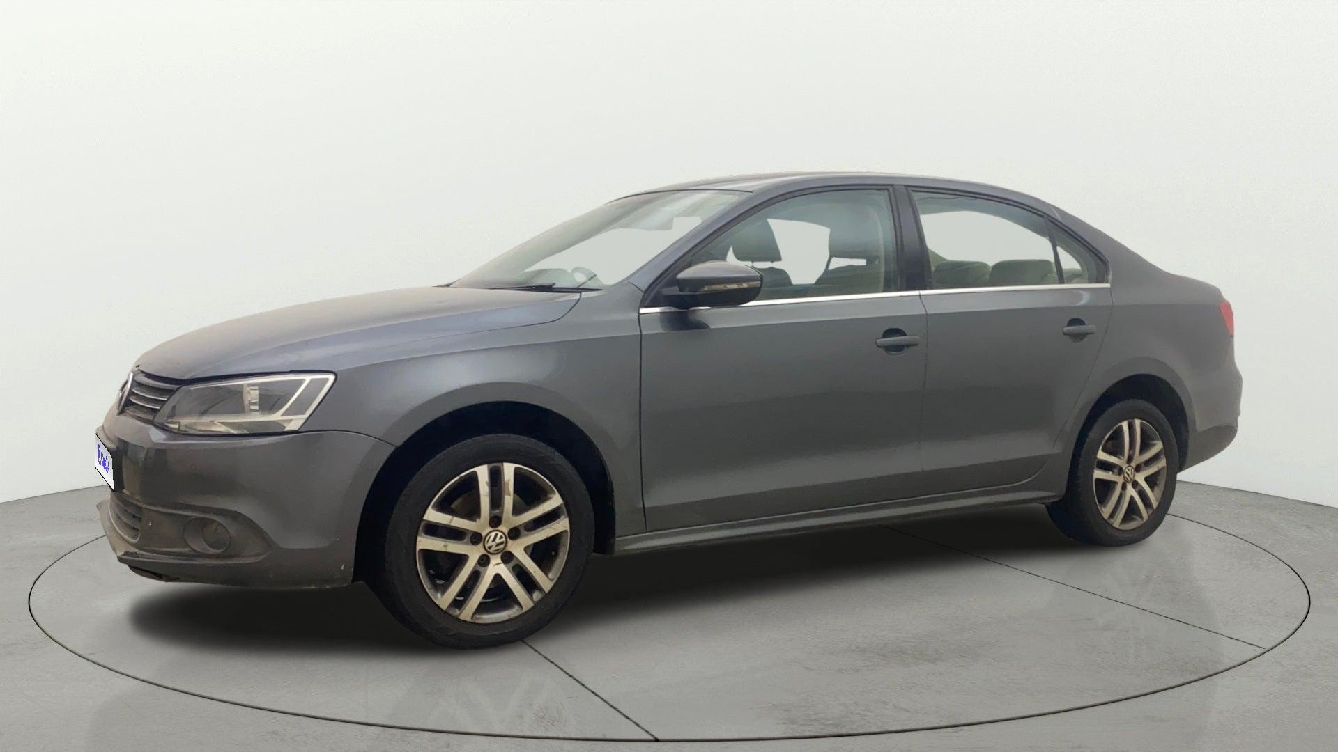 View 2013 Volkswagen Jetta 2.0 Highline AT Image 20 Used 2013 Volkswagen Jetta 2.0 Highline AT Image 20