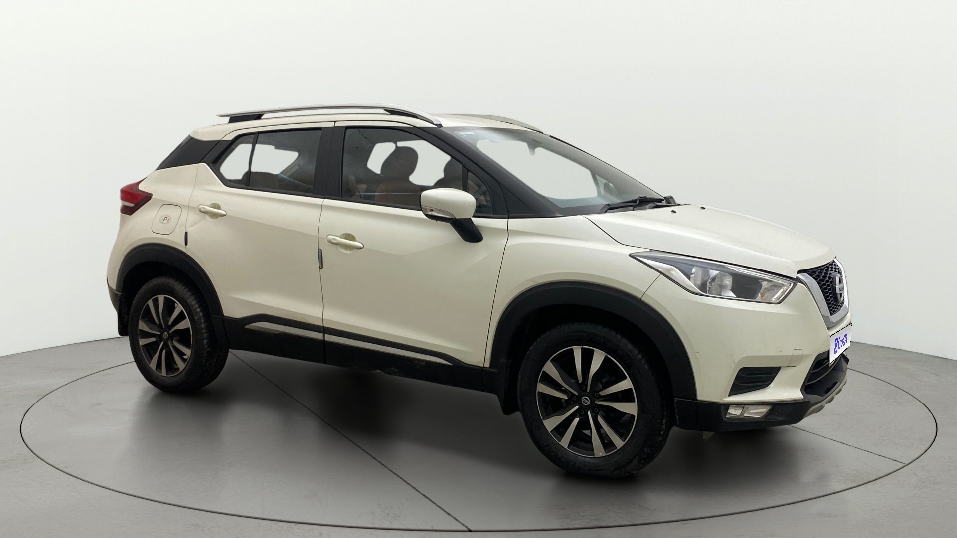 Used 2021 Nissan Kicks Used 2021 Nissan Kicks