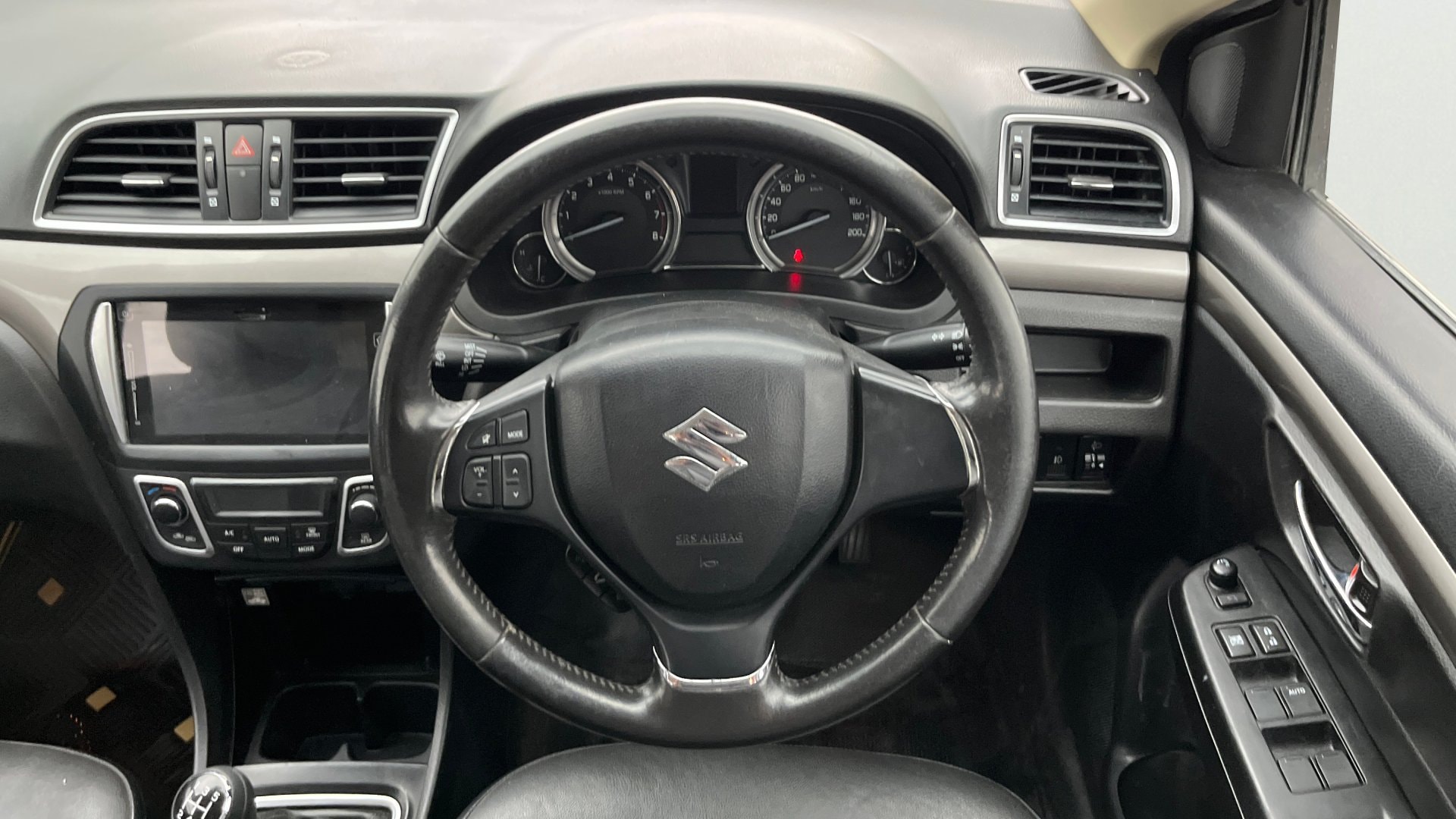 Used 2016 Maruti Suzuki 1000 Used 2016 Maruti Suzuki 1000