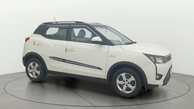 View Mahindra XUV300 Image 36 Used Mahindra XUV300 Image 36