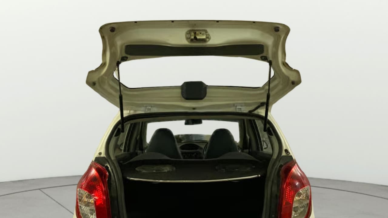 View 2015 Maruti Suzuki Alto 800 LX Image 16 Used 2015 Maruti Suzuki Alto 800 LX Image 16
