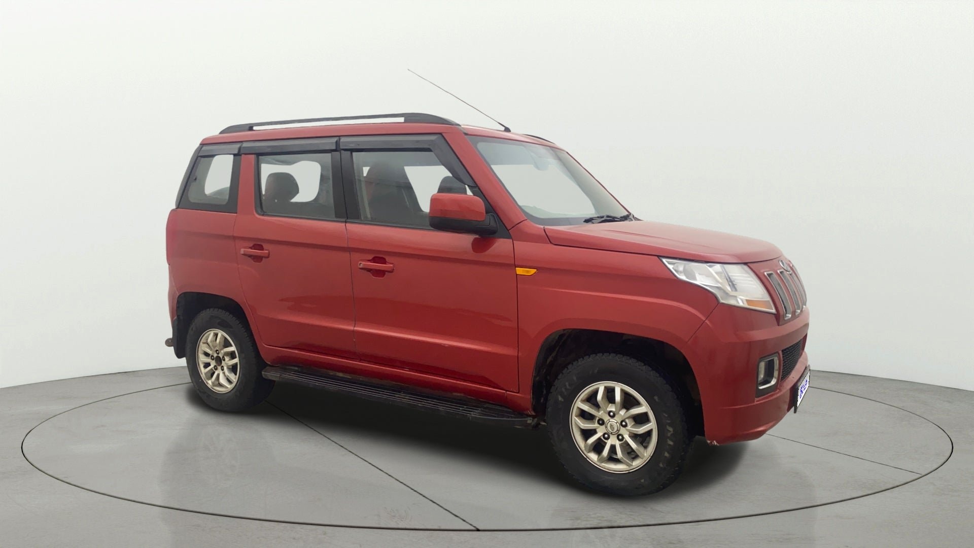 Used 2017 Mahindra TUV300 Used 2017 Mahindra TUV300