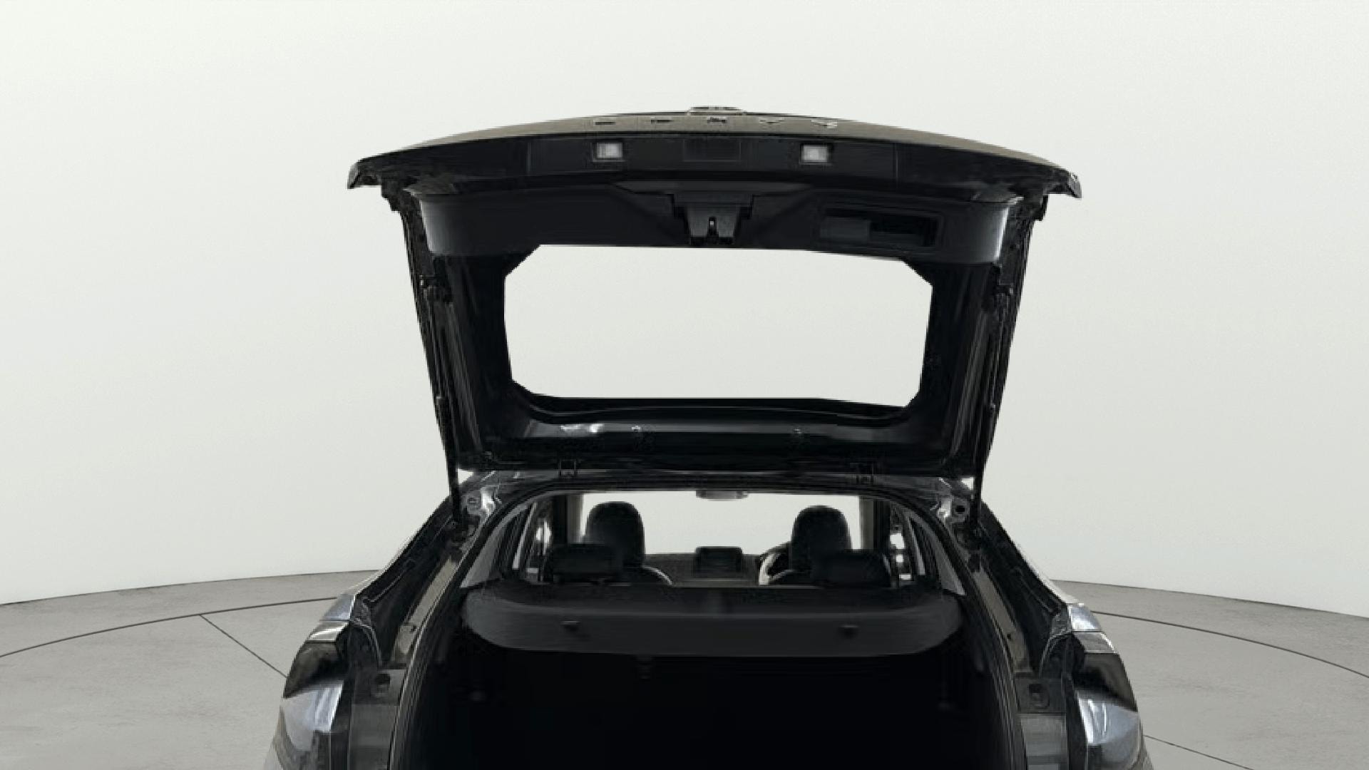 View 2024 Tata Curvv Smart 1.2 Revotron Petrol 6MT Image 17 Used 2024 Tata Curvv Smart 1.2 Revotron Petrol 6MT Image 17