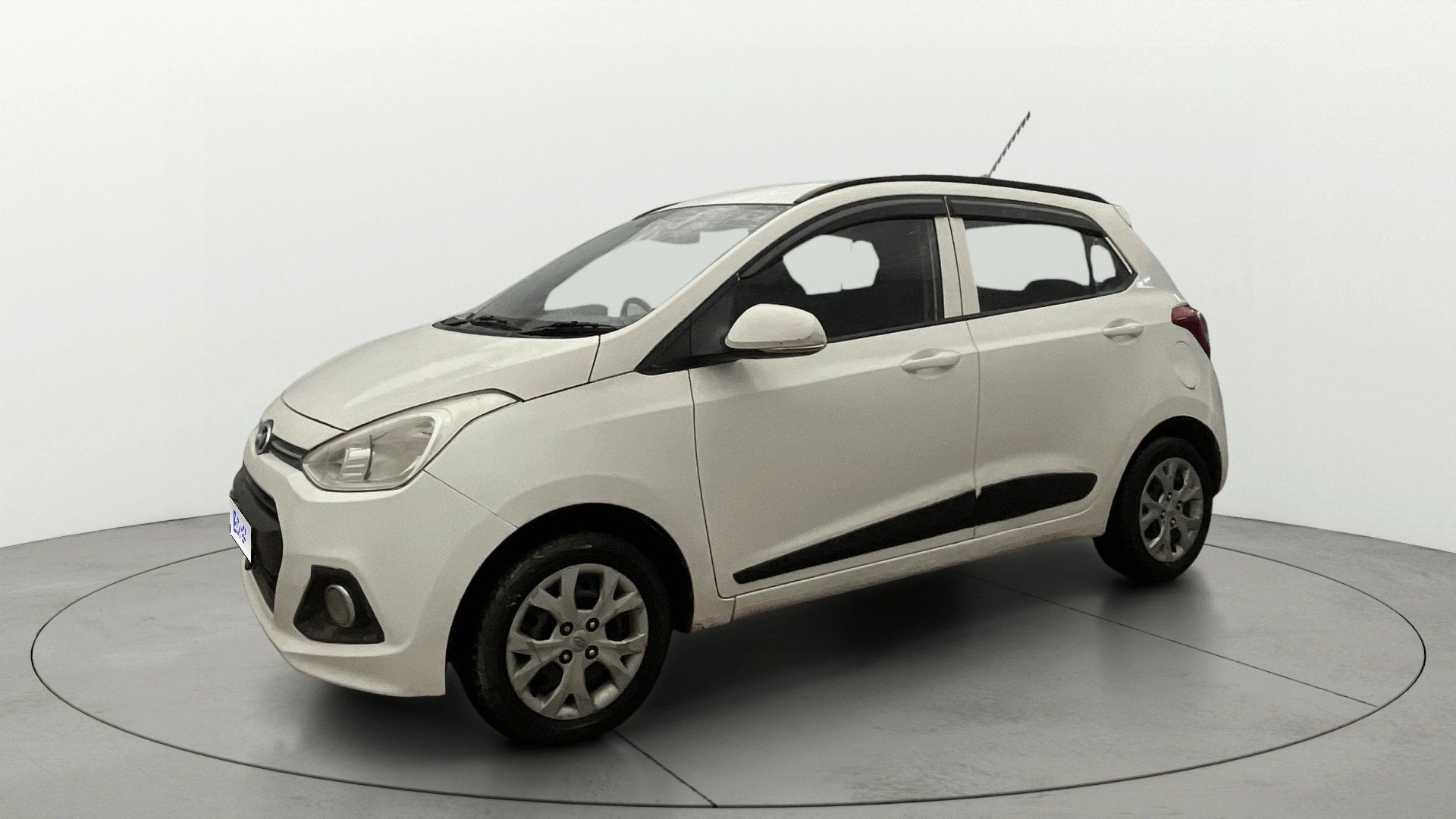 View 2016 Hyundai Grand i10 Sportz 1.2 Kappa Image 20 Used 2016 Hyundai Grand i10 Sportz 1.2 Kappa Image 20