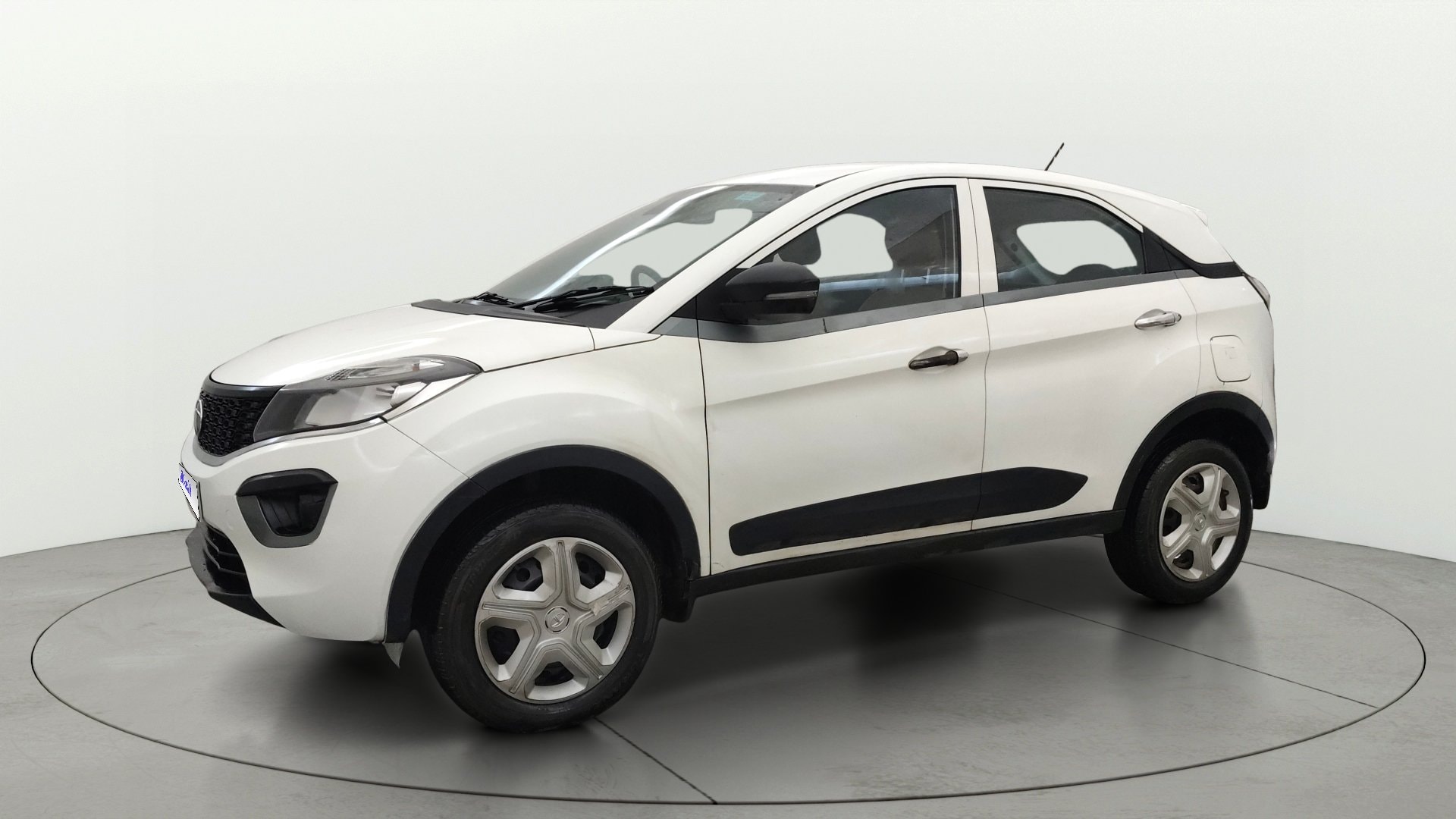 Used 2018 Tata Nexon Used 2018 Tata Nexon