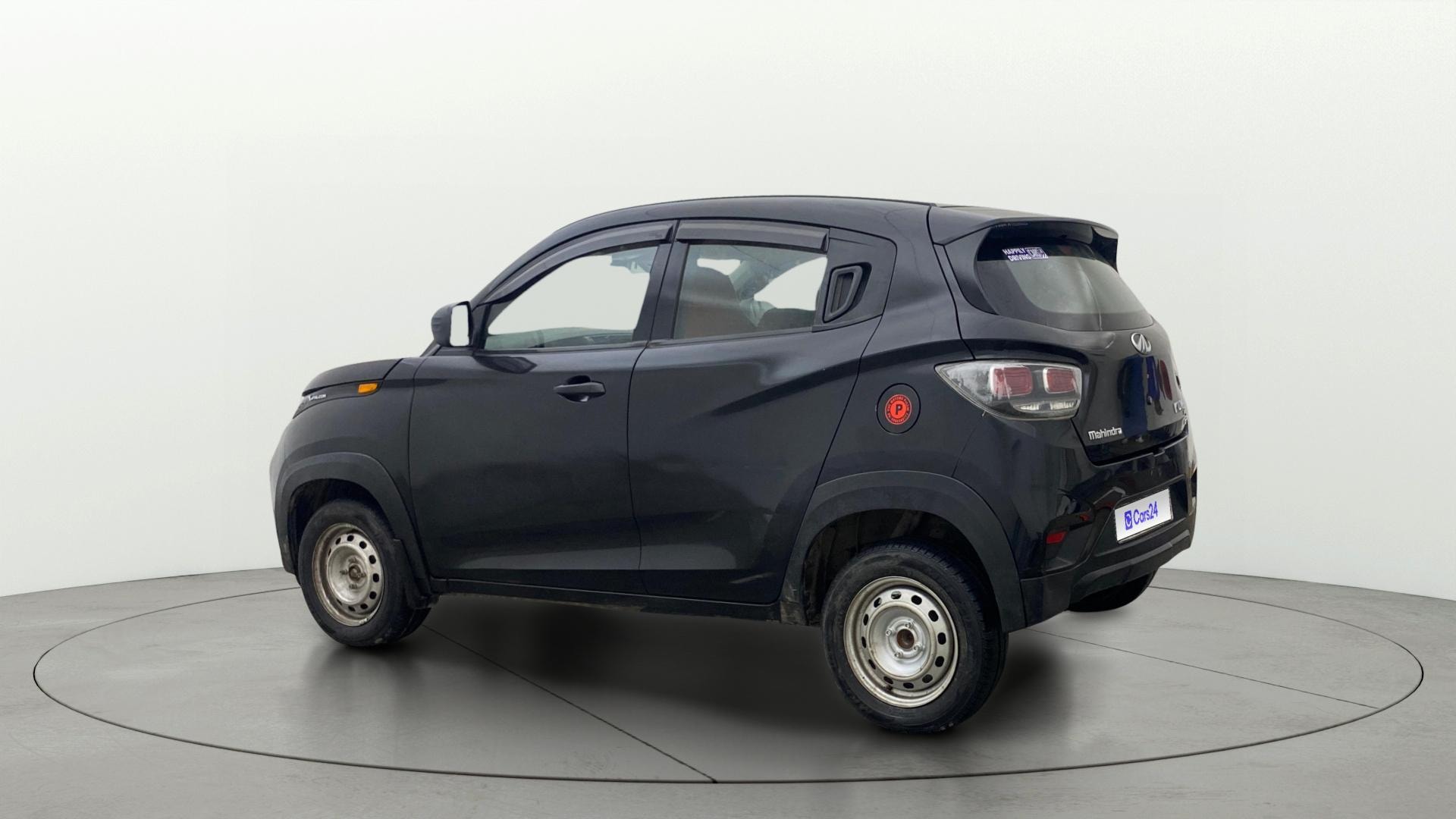 View 2019 Mahindra KUV100 K2 Petrol BS IV Image 2 Used 2019 Mahindra KUV100 K2 Petrol BS IV Image 2