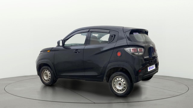 View Mahindra KUV100 Image 2 Used Mahindra KUV100 Image 2