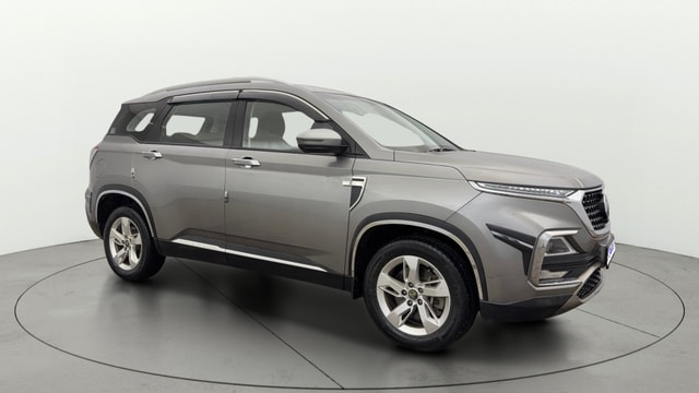 View MG Hector Image 38 Used MG Hector Image 38
