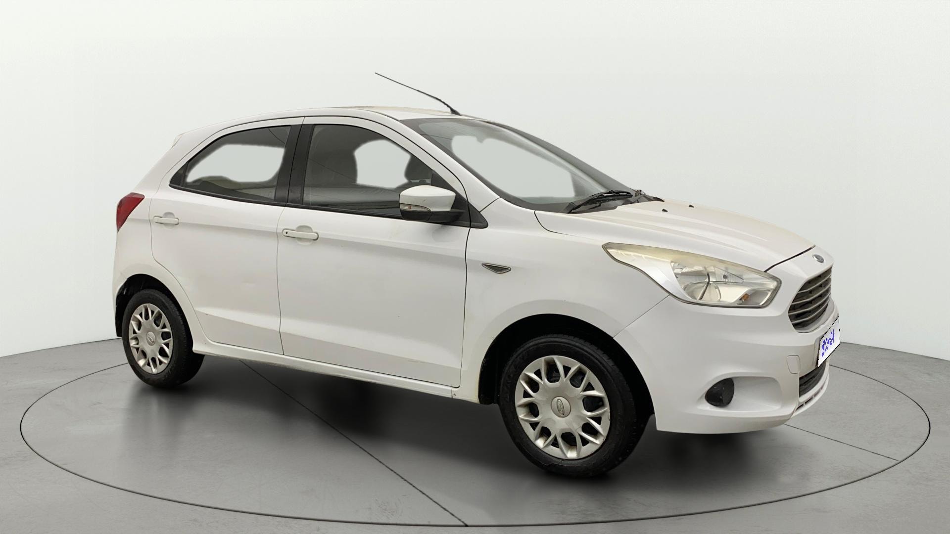 View 2015 Ford Figo Aspire 1.2P Ambiente MT BS IV Image 35 Used 2015 Ford Figo Aspire 1.2P Ambiente MT BS IV Image 35