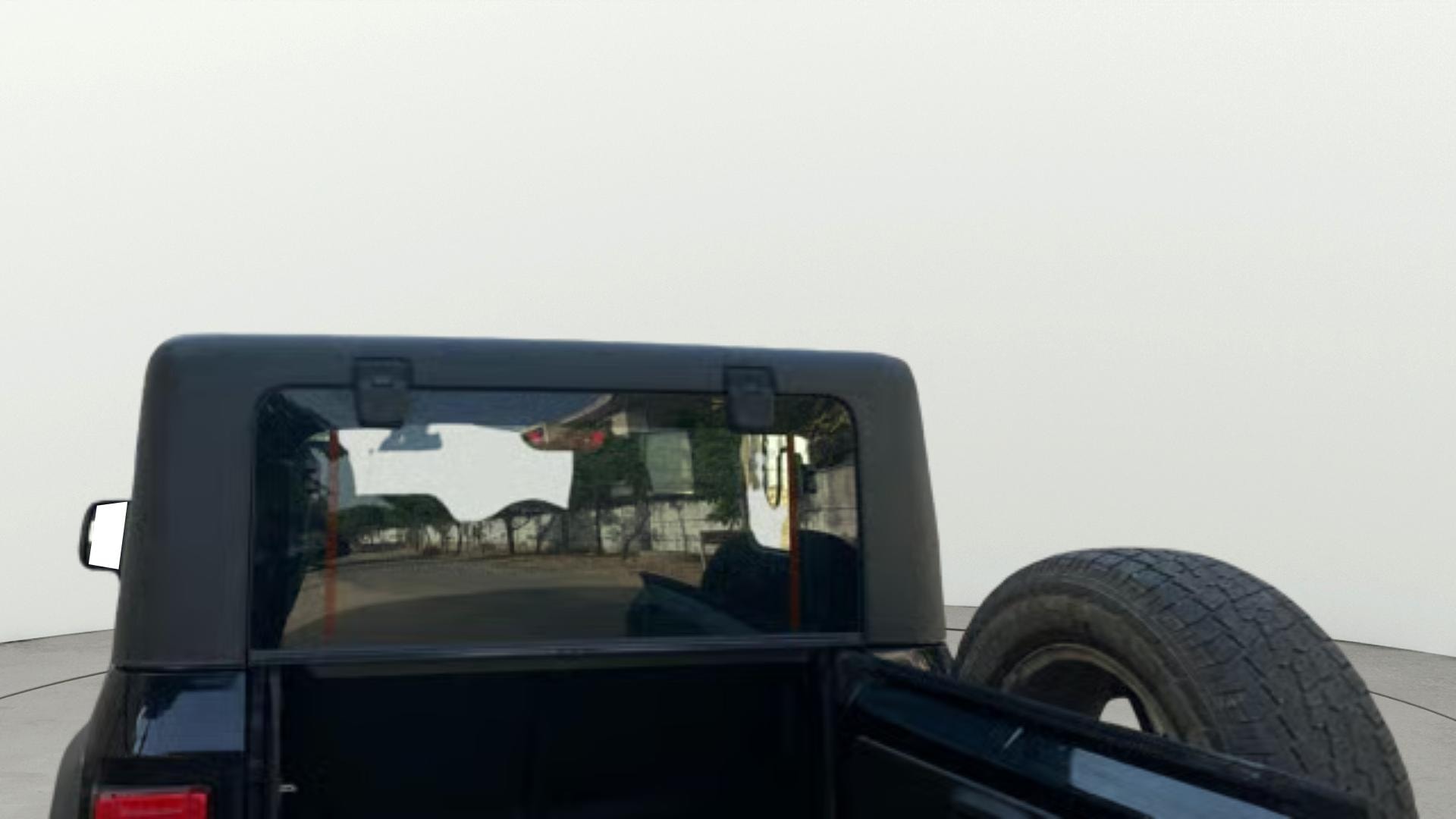 View 2023 Mahindra Thar AX Standard Manual Soft Top 6 Seater Image 16 Used 2023 Mahindra Thar AX Standard Manual Soft Top 6 Seater Image 16