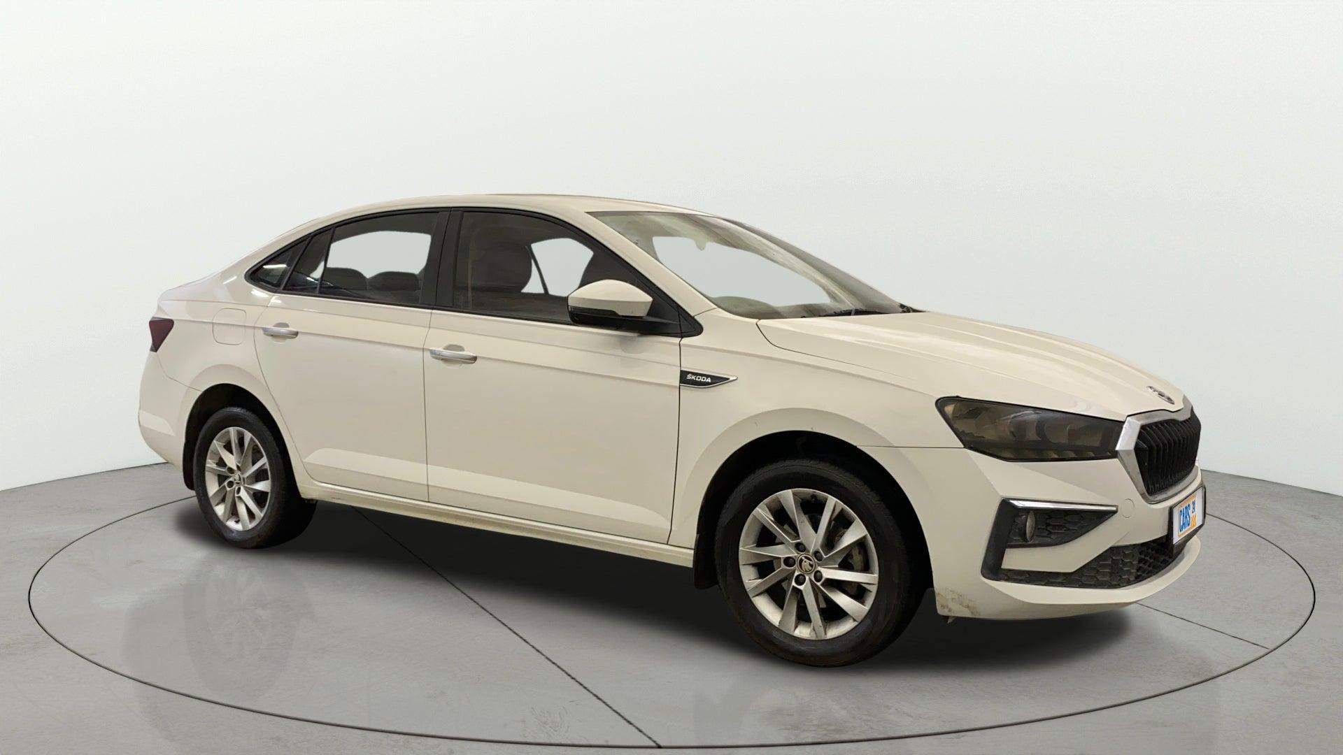 View 2022 Skoda Slavia Ambition 1.0 TSI MT Image 22 Used 2022 Skoda Slavia Ambition 1.0 TSI MT Image 22