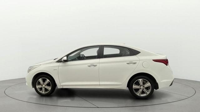 View Hyundai Verna Image 6 Used Hyundai Verna Image 6