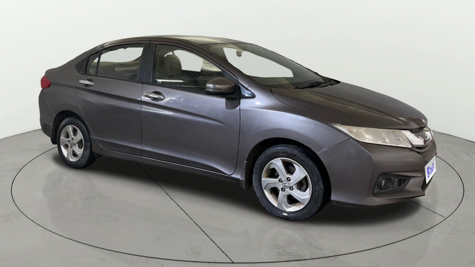 View 2015 Honda City ZX MT Diesel Anniversary Edition Image 23 Used 2015 Honda City ZX MT Diesel Anniversary Edition Image 23