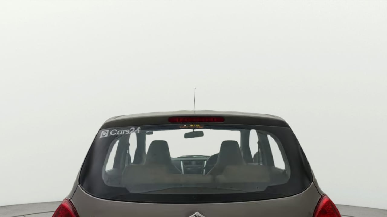 View 2015 Maruti Suzuki 1000 Base Variant Image 4 Used 2015 Maruti Suzuki 1000 Base Variant Image 4