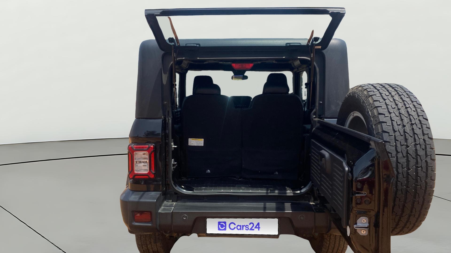 Used 2024 Mahindra Thar Used 2024 Mahindra Thar