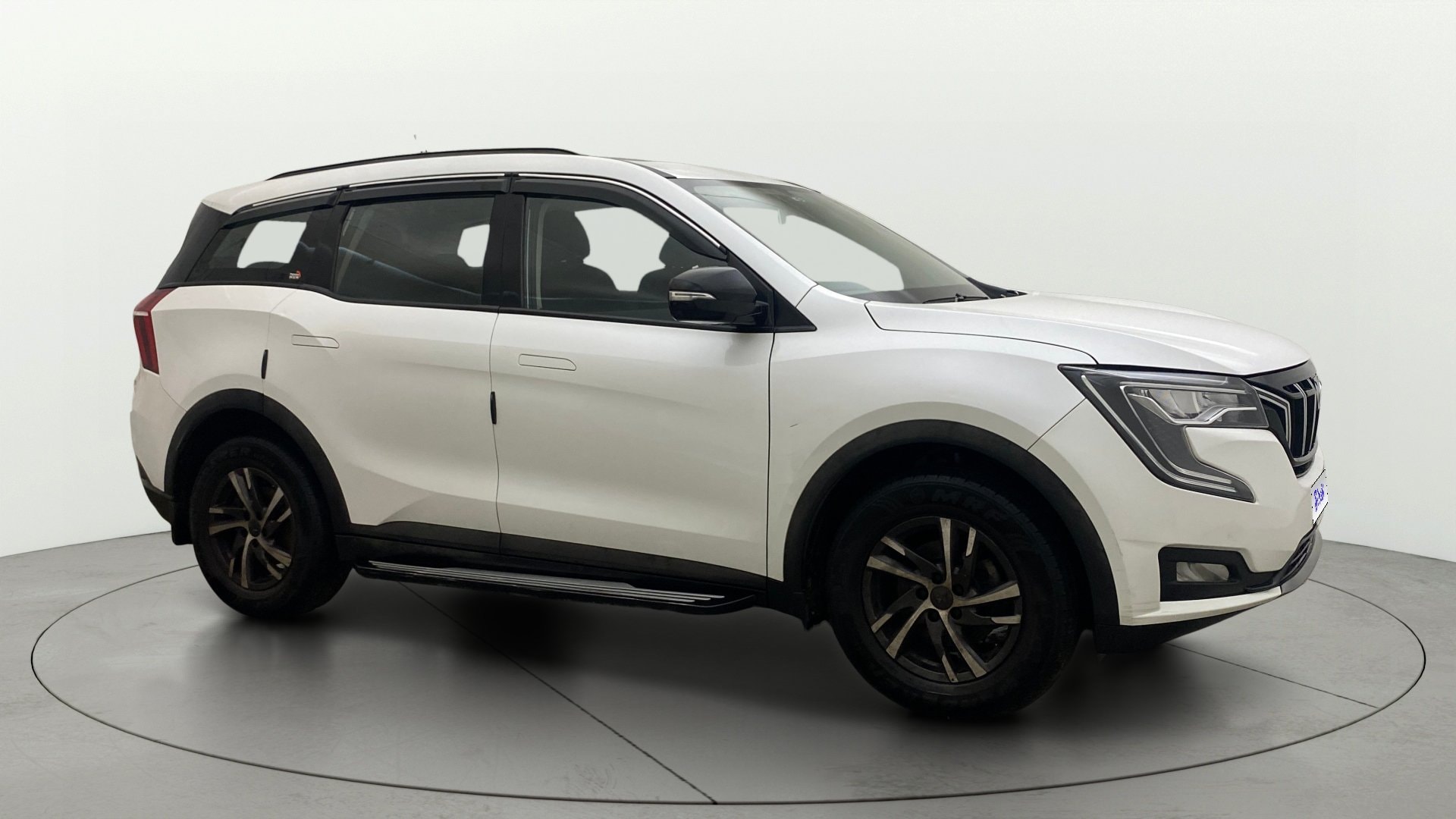 Used 2023 Mahindra XUV700 Used 2023 Mahindra XUV700