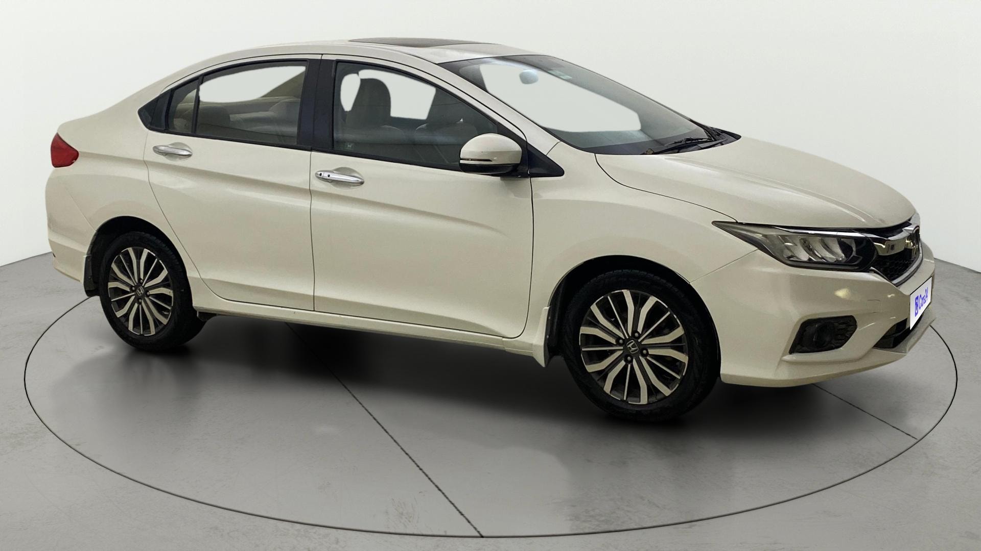 View 2017 Honda City ZX MT Diesel Anniversary Edition Image 39 Used 2017 Honda City ZX MT Diesel Anniversary Edition Image 39