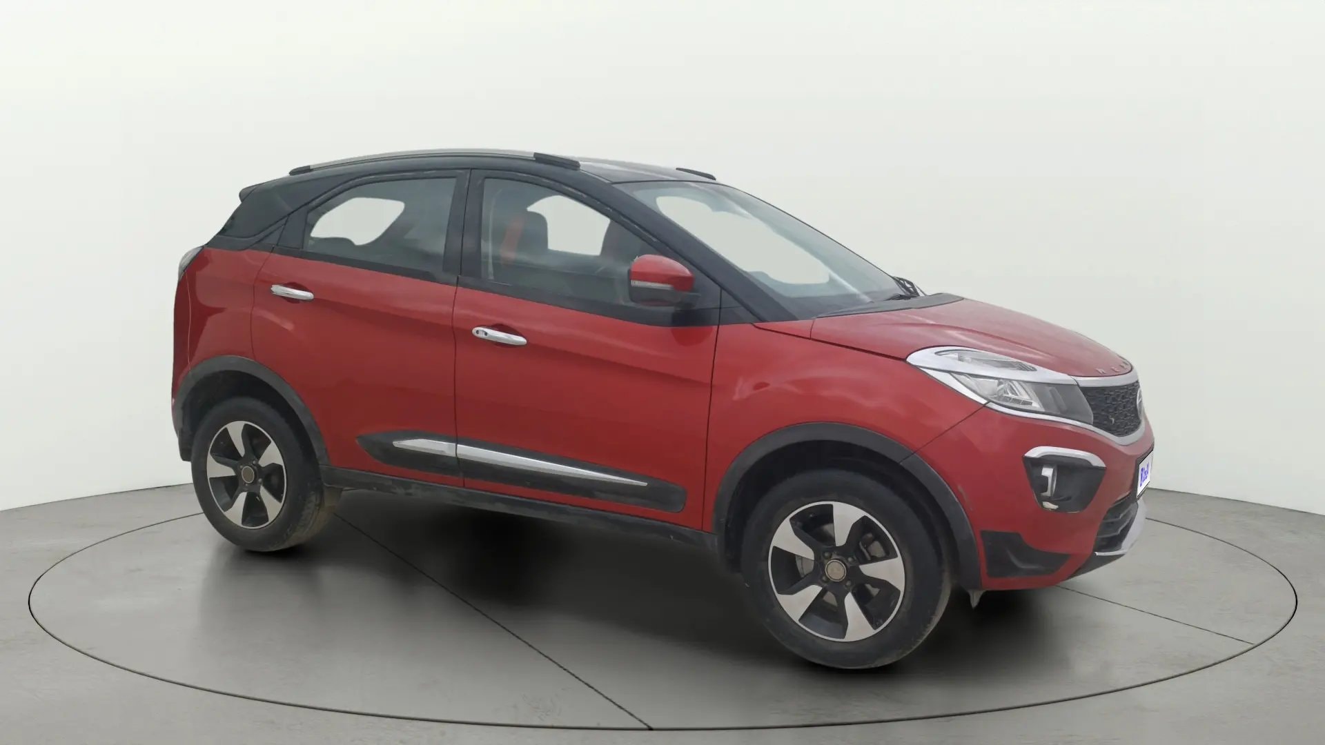 View 2018 Tata Nexon Revotron XE Image 21 Used 2018 Tata Nexon Revotron XE Image 21