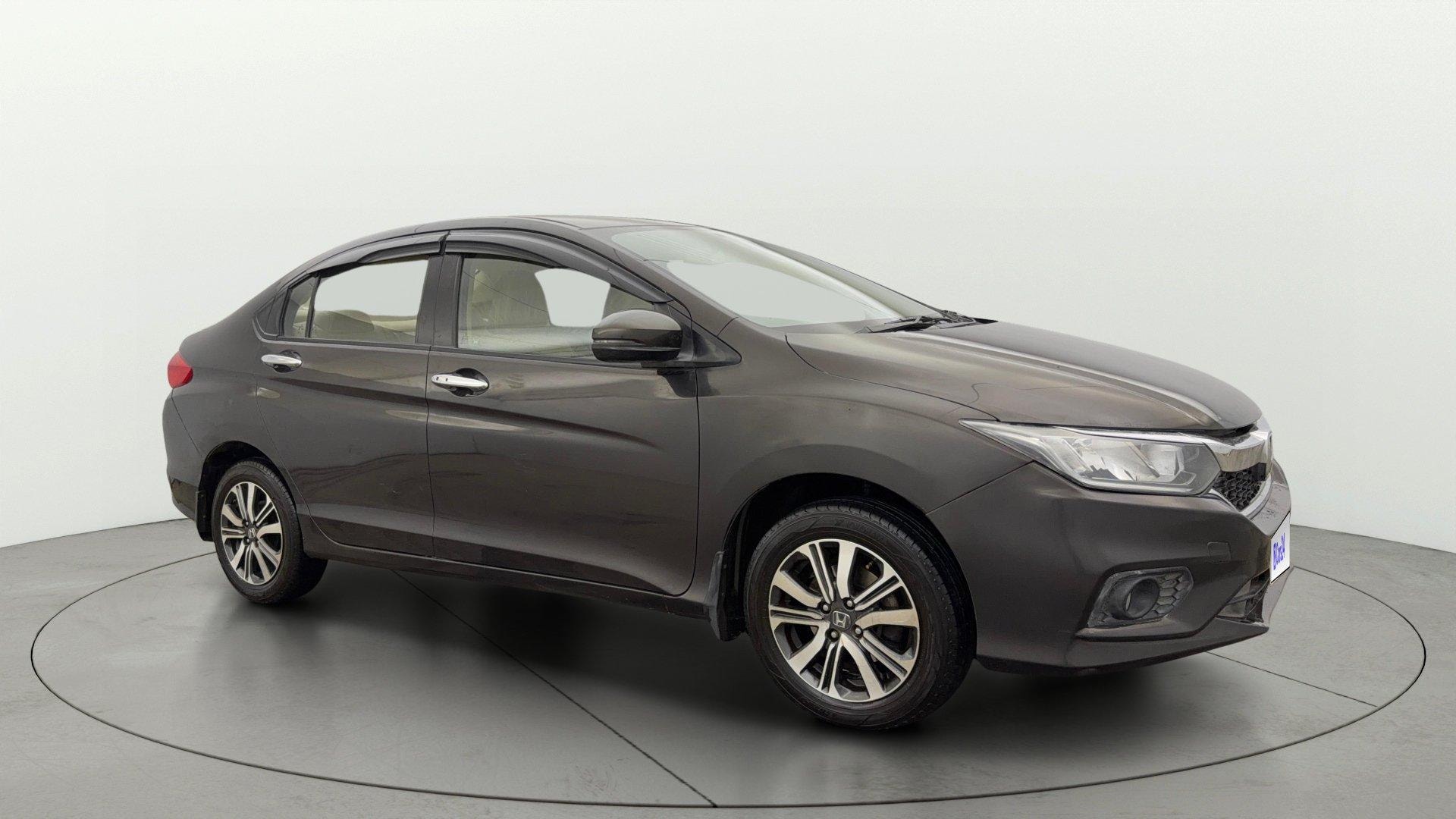 View 2019 Honda City ZX MT Diesel Anniversary Edition Image 14 Used 2019 Honda City ZX MT Diesel Anniversary Edition Image 14