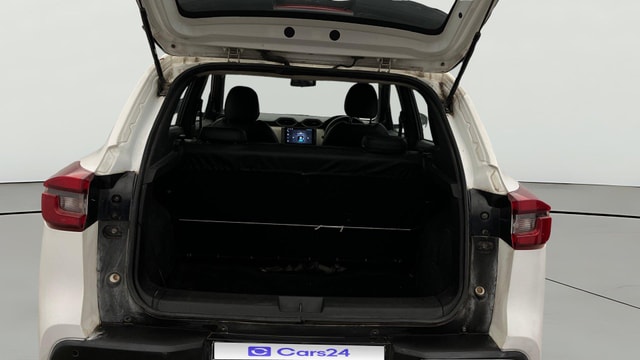 View Nissan Magnite Image 36 Used Nissan Magnite Image 36