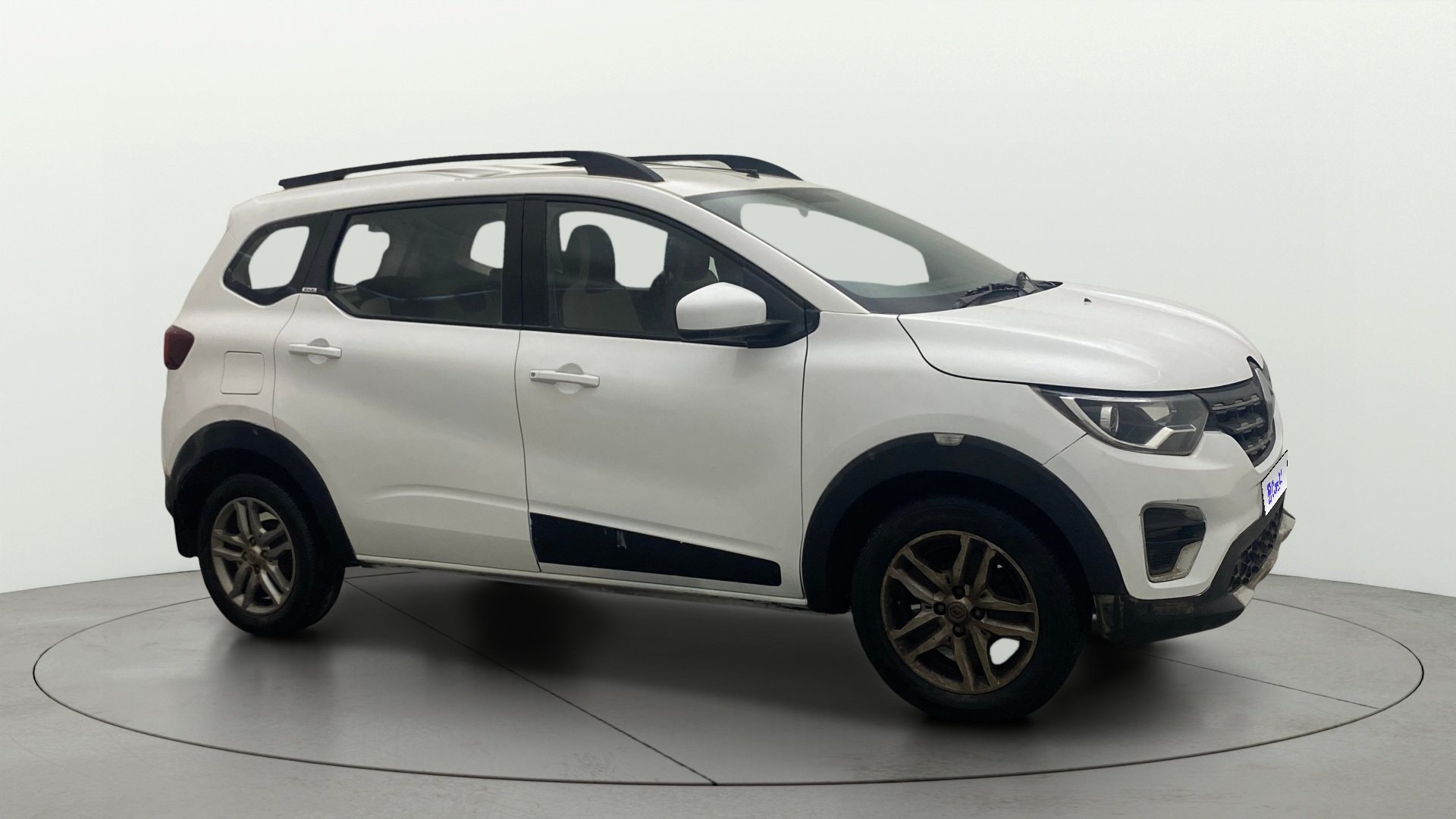View 2021 Renault Triber RXZ Image 22 Used 2021 Renault Triber RXZ Image 22