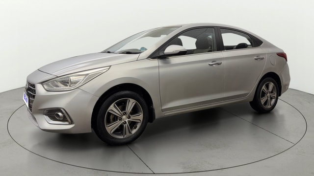 View Hyundai Verna Image 36 Used Hyundai Verna Image 36