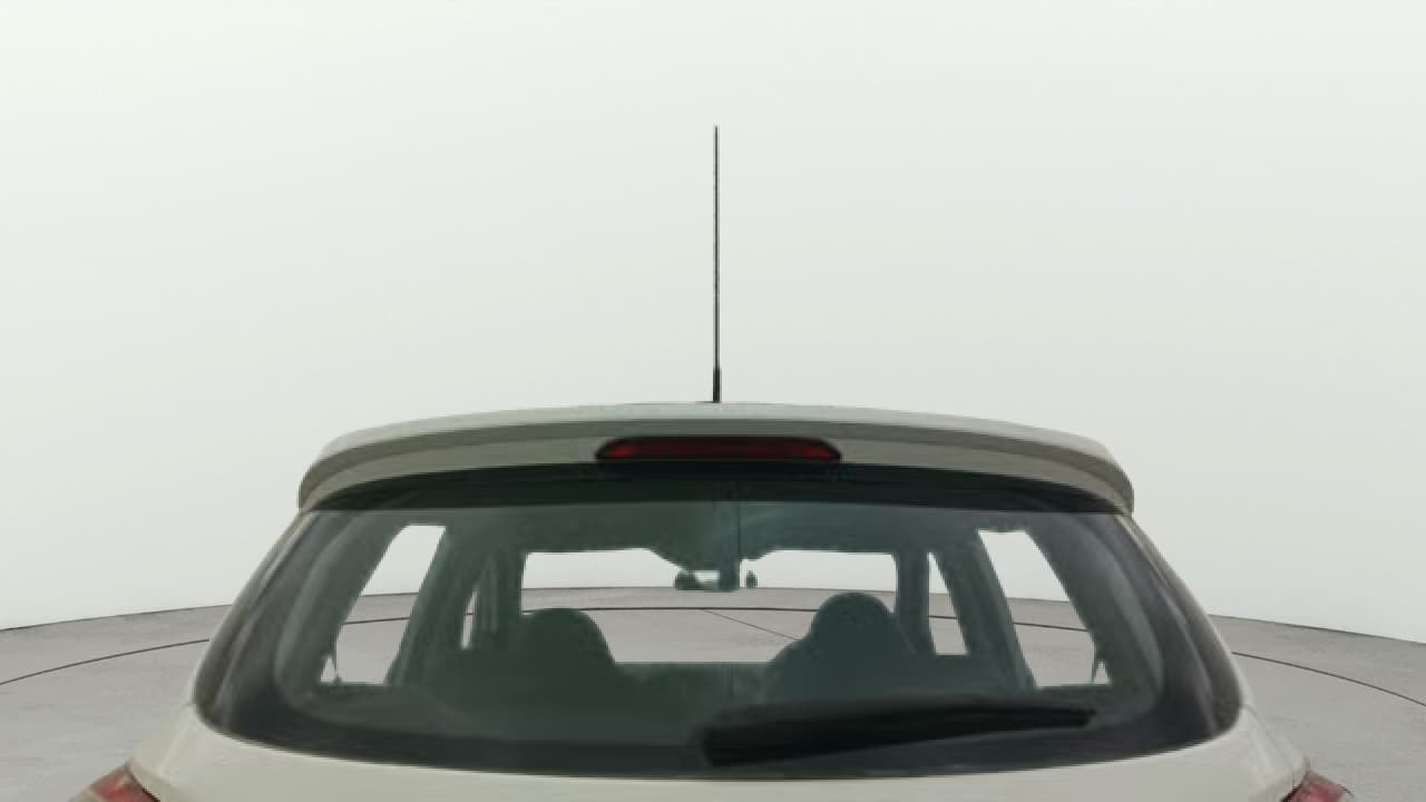 View 2015 Hyundai Grand i10 Asta AT 1.2 Kappa VTVT Image 3 Used 2015 Hyundai Grand i10 Asta AT 1.2 Kappa VTVT Image 3
