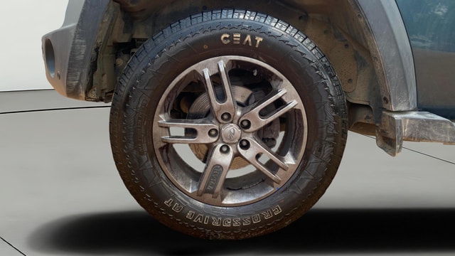 View Mahindra Thar Image 29 Used Mahindra Thar Image 29