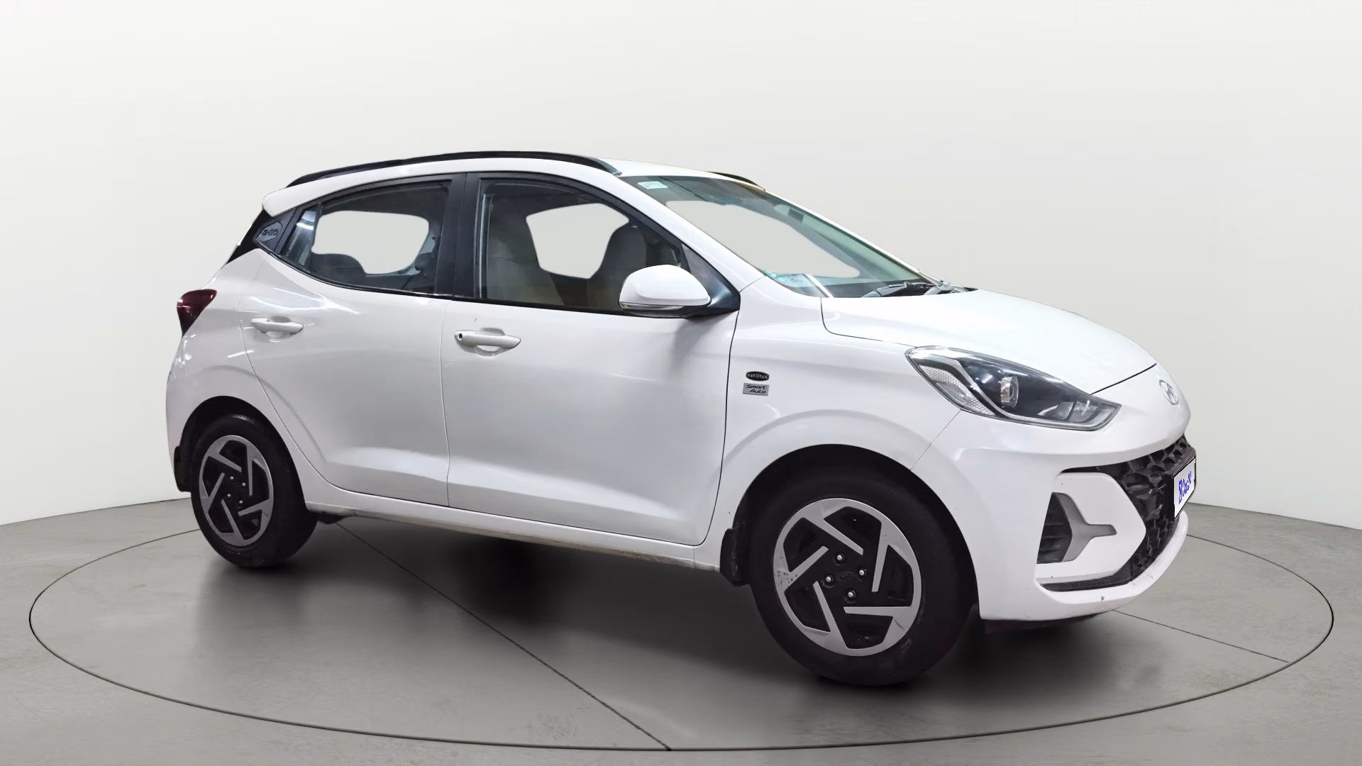 View 2023 Hyundai Grand i10 Nios Sportz Petrol AMT Image 22 Used 2023 Hyundai Grand i10 Nios Sportz Petrol AMT Image 22