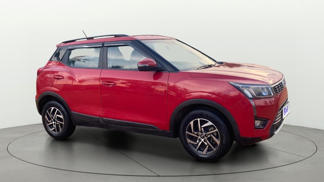 View Mahindra XUV300 Image 23 Used Mahindra XUV300 Image 23