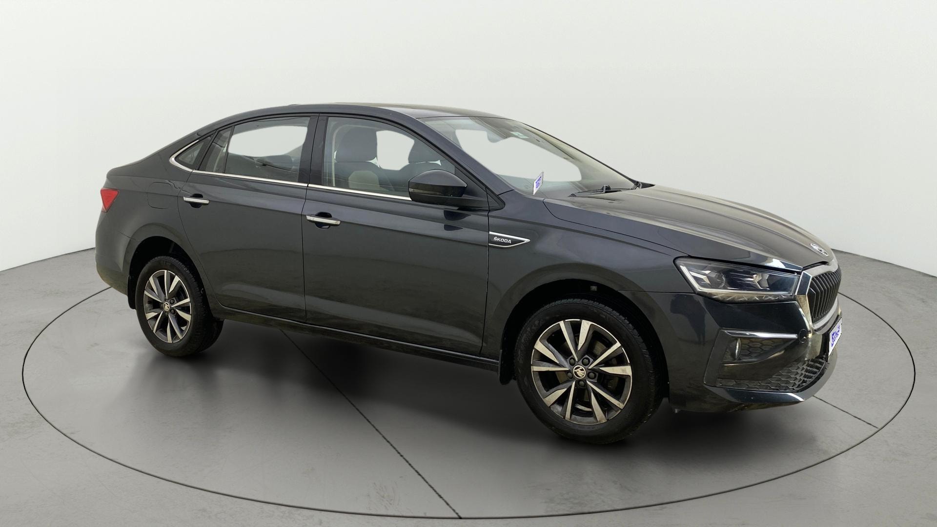 View 2023 Skoda Slavia Style 1.0 TSI AT Image 22 Used 2023 Skoda Slavia Style 1.0 TSI AT Image 22