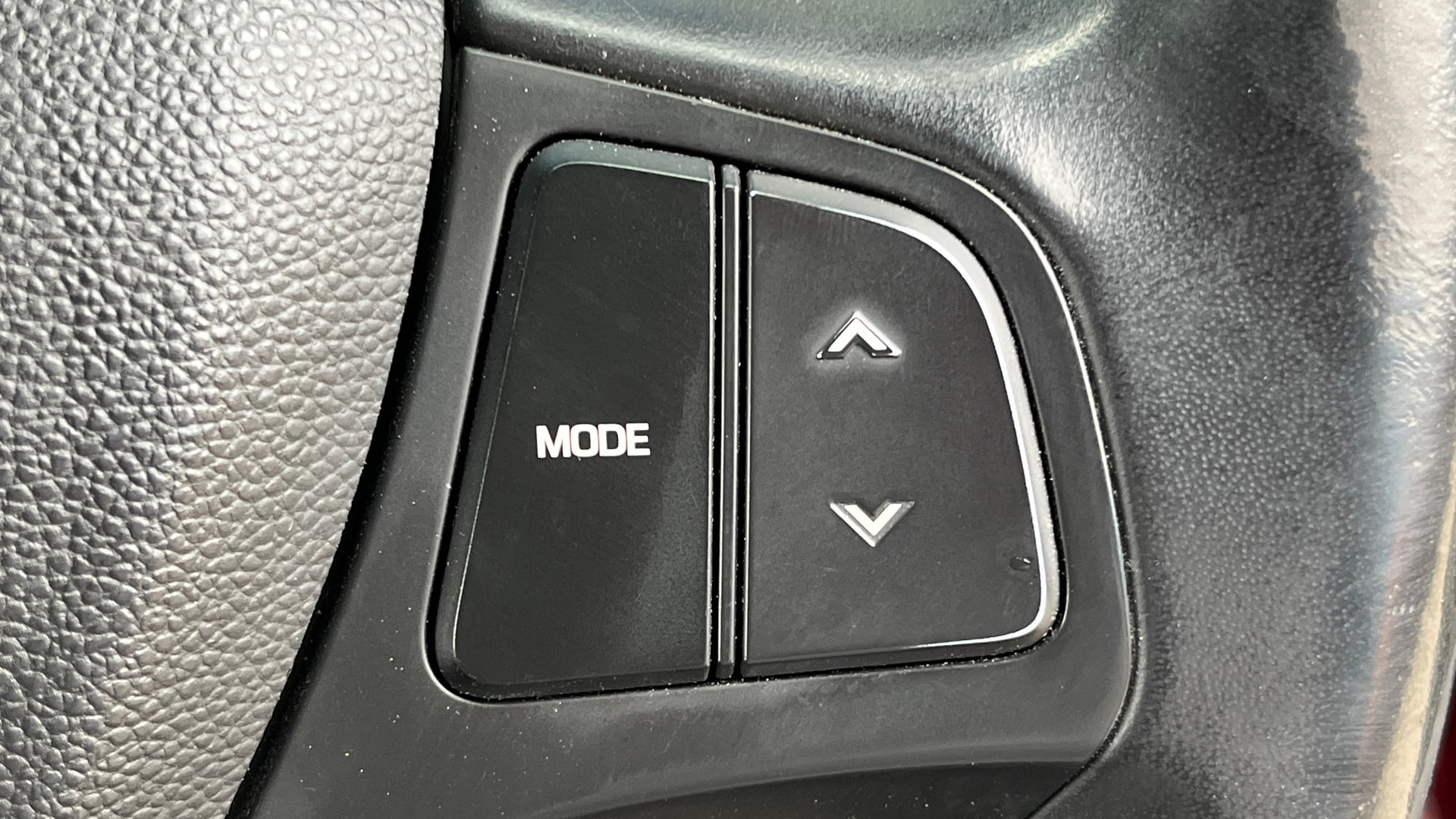 View 2014 Hyundai Xcent SX Petrol (O) Image 3 Used 2014 Hyundai Xcent SX Petrol (O) Image 3