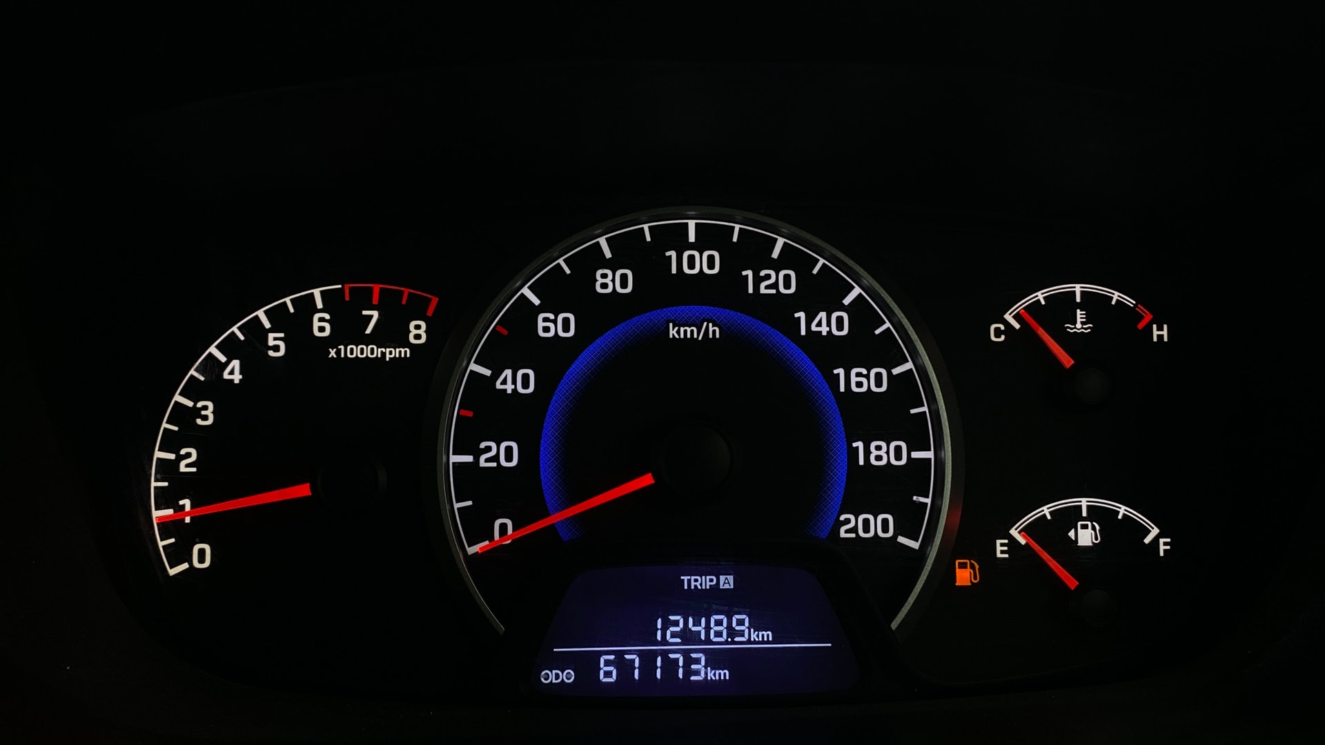 View 2018 Hyundai Grand i10 Sportz 1.2 Kappa Image 34 Used 2018 Hyundai Grand i10 Sportz 1.2 Kappa Image 34
