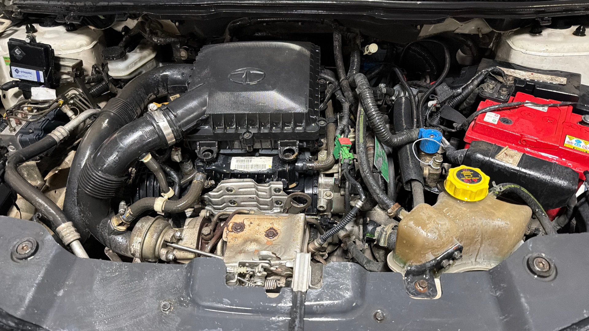 View 2018 Tata Nexon Revotron XM Image 41 Used 2018 Tata Nexon Revotron XM Image 41