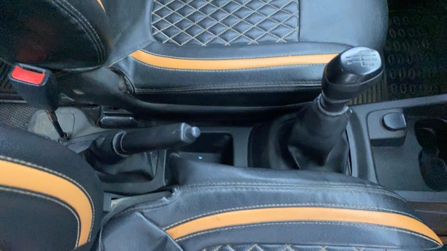 View Renault Kwid Image 37 Used Renault Kwid Image 37