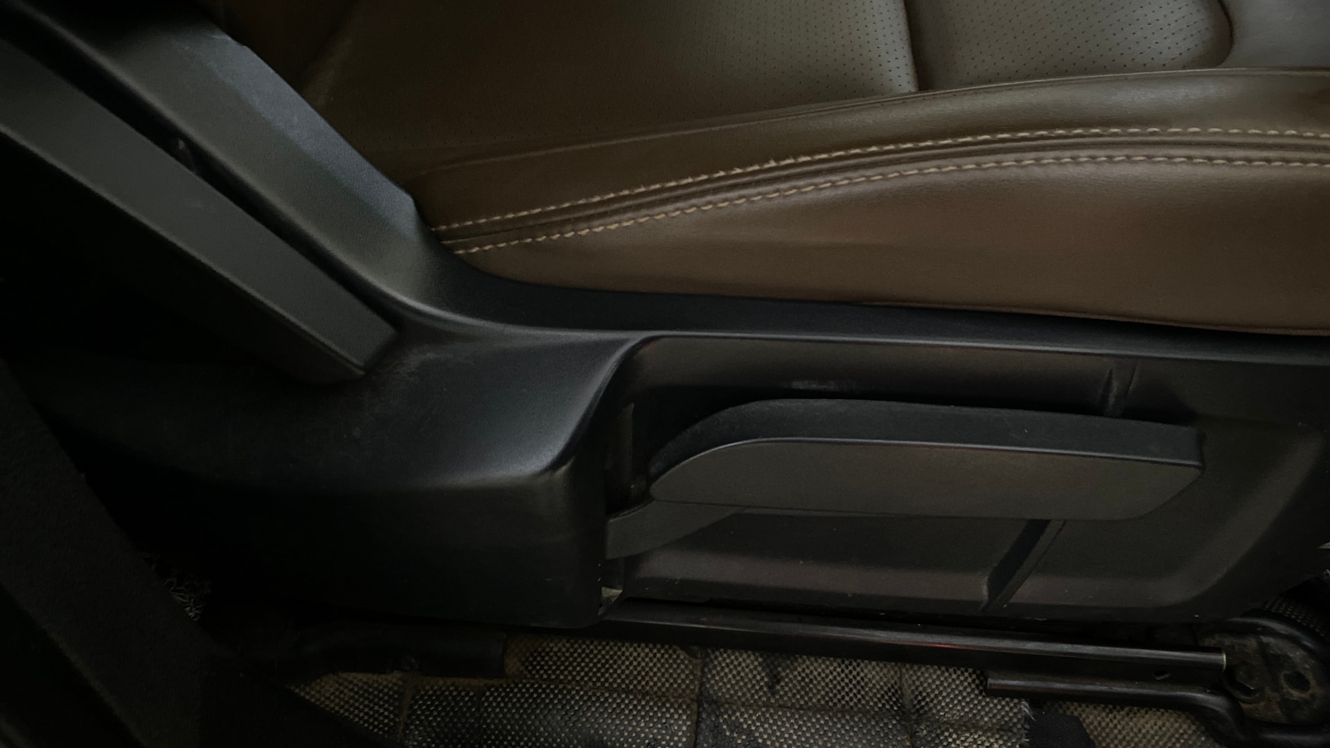 View 2019 Tata Harrier XE Image 18 Used 2019 Tata Harrier XE Image 18