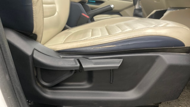 View Kia Carens Image 12 Used Kia Carens Image 12